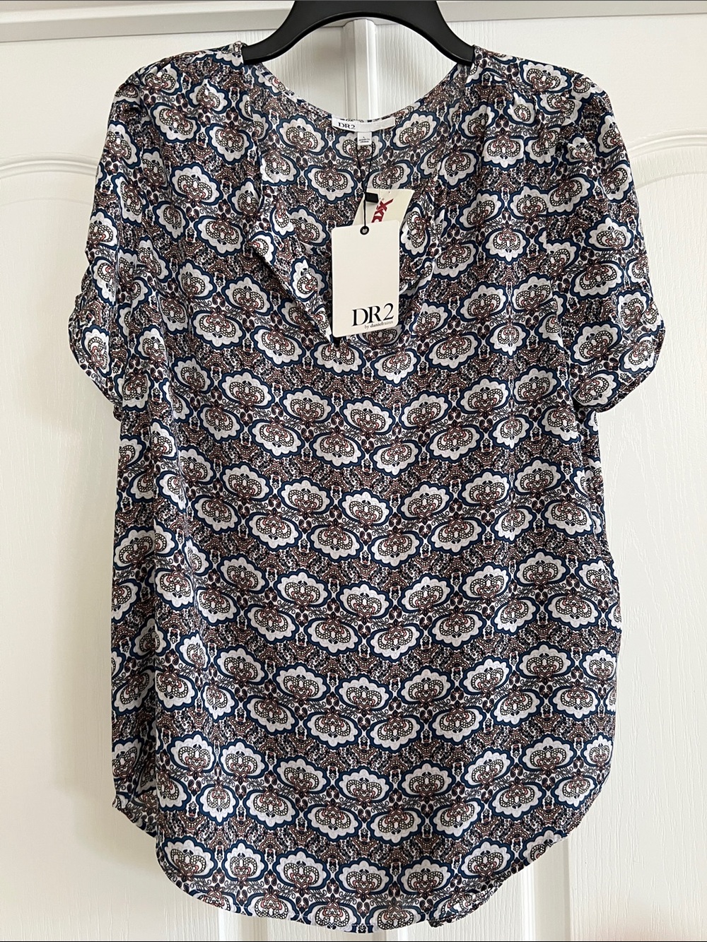 DR2 Navy, White and Brown Printed Short-Sleeve Blouse